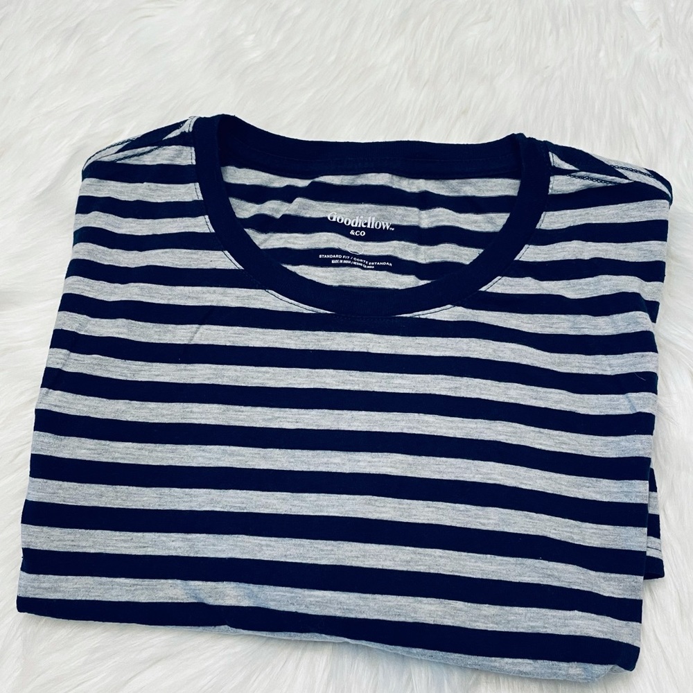 Goodfellow & Co Navy and Gray Striped Short Sleeve Tee